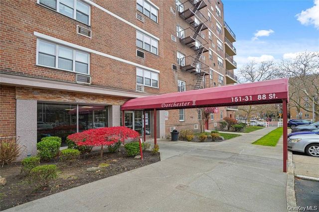 151-31 88th Street 1C, Howard Beach, NY 11414