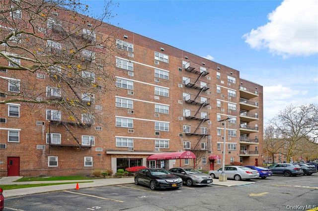 151-31 88th Street 1C, Howard Beach, NY 11414