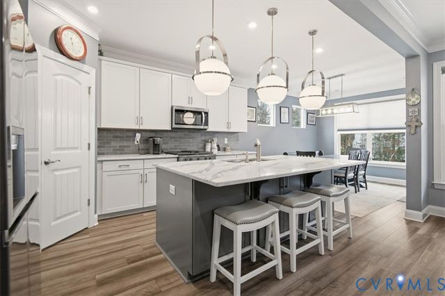 7967 Hartridge Dr, Chesterfield, VA 23832