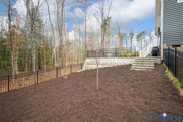 7967 Hartridge Dr, Chesterfield, VA 23832