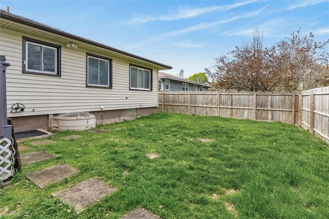 24 Bennett Ave, Irondequoit, NY 14609