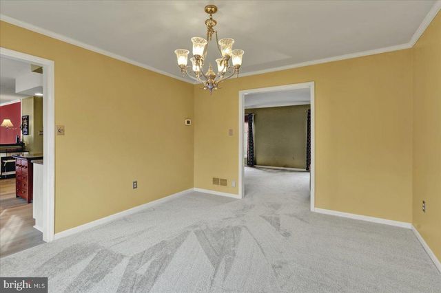 11 VALLEY DR, Birdsboro, PA 19508