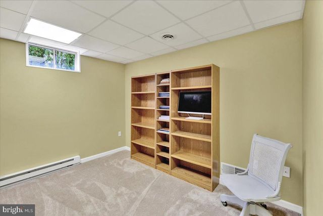 11 VALLEY DR, Birdsboro, PA 19508