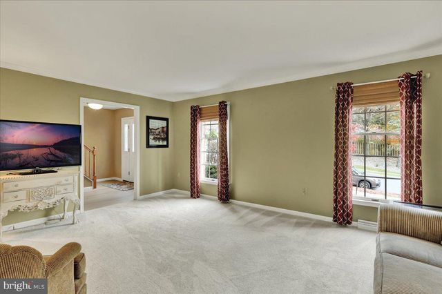 11 VALLEY DR, Birdsboro, PA 19508