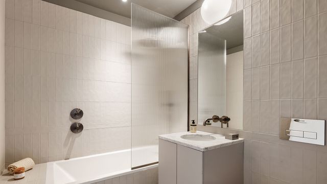 144 VANDERBILT Avenue TH2, New York City, NY 11205