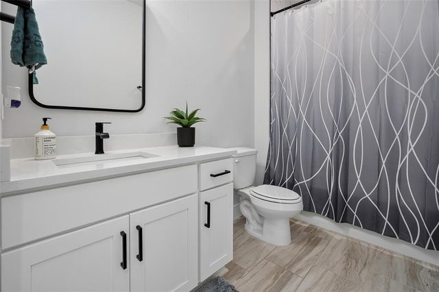 2261 Jackson Lane, Blanchard, OK 73010