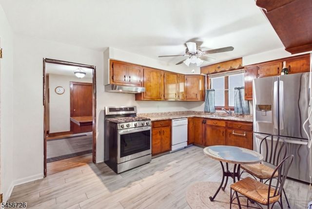 14 A Oklahoma Ave, Montville Twp., NJ 07045