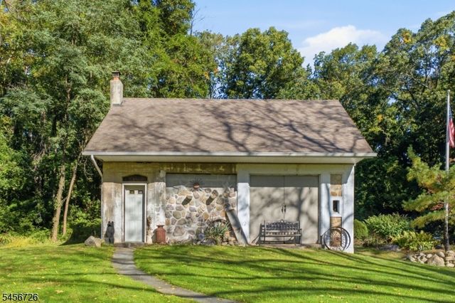 14 A Oklahoma Ave, Montville Twp., NJ 07045