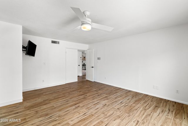 4317 E LUDLOW Drive, Phoenix, AZ 85032