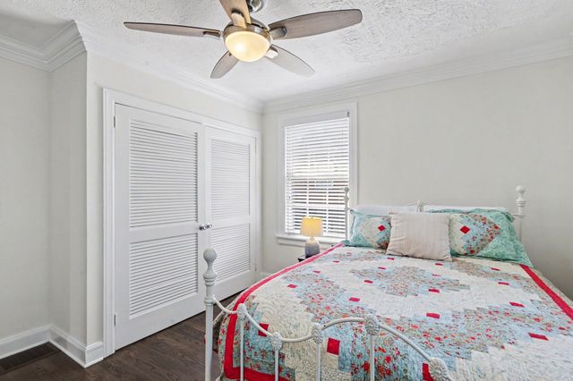 1207 Kenwood Dr, Nashville, TN 37216