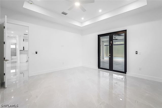 2840 Golden Gate BLVD W, Naples, FL 34120