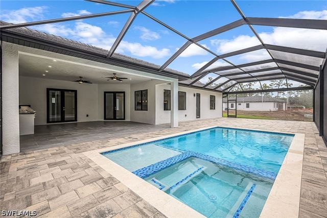 2840 Golden Gate BLVD W, Naples, FL 34120