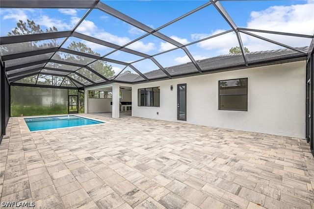 2840 Golden Gate BLVD W, Naples, FL 34120