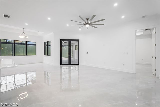2840 Golden Gate BLVD W, Naples, FL 34120