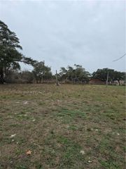 205 N 13th St, Aransas Pass, TX 78336