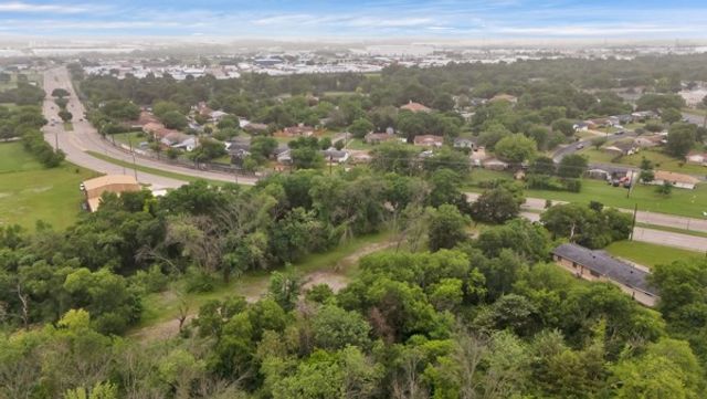 6606 Bonnie View Road, Dallas, TX 75241