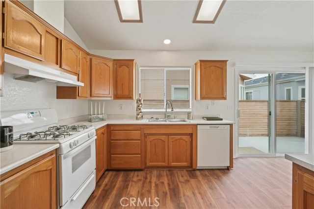 19853 Cottonwood Drive, Canyon Country (santa Clarita), CA 91351