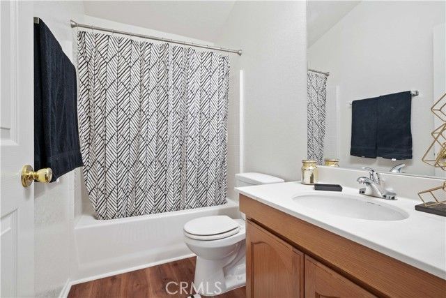 19853 Cottonwood Drive, Canyon Country (santa Clarita), CA 91351