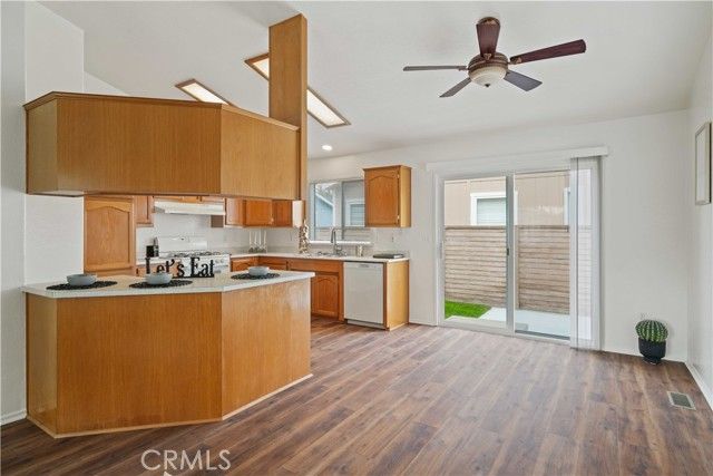 19853 Cottonwood Drive, Canyon Country (santa Clarita), CA 91351