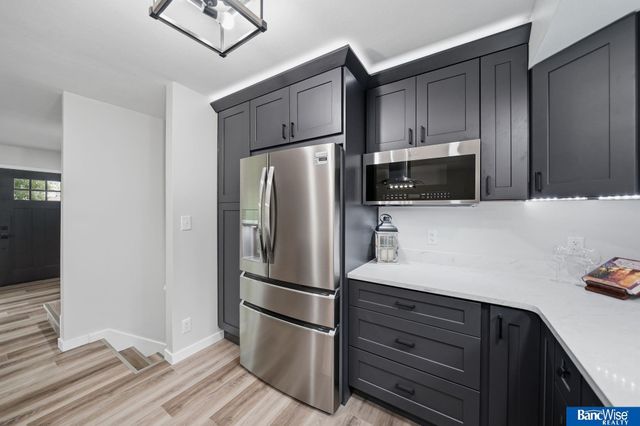 5720 S 50 Street, Lincoln, NE 68516