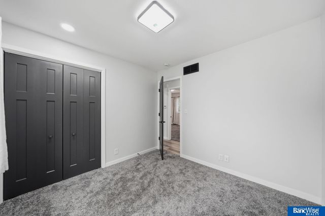 5720 S 50 Street, Lincoln, NE 68516