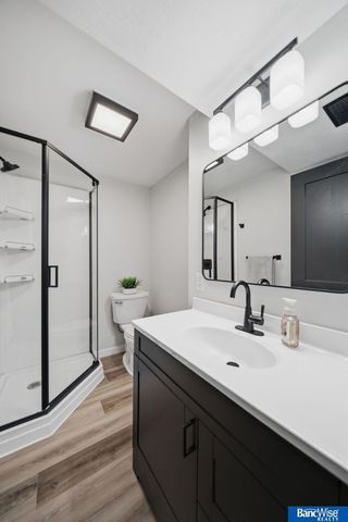 5720 S 50 Street, Lincoln, NE 68516
