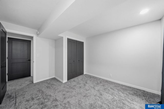 5720 S 50 Street, Lincoln, NE 68516