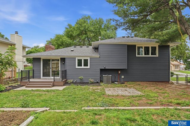 5720 S 50 Street, Lincoln, NE 68516