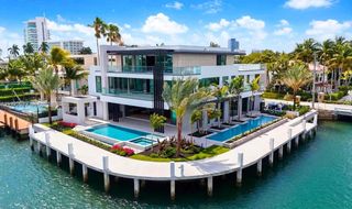 1400 W Lake Dr, Fort Lauderdale, FL 33316