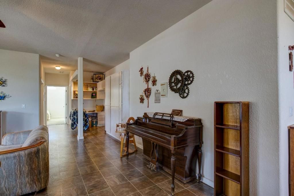 Image 20 of property listing at 17997 Del Puerto Canyon Road, Patterson, CA 95363