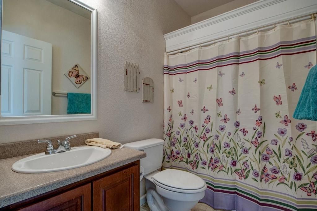 Image 23 of property listing at 17997 Del Puerto Canyon Road, Patterson, CA 95363