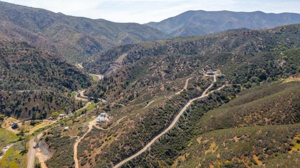Image 30 of property listing at 17997 Del Puerto Canyon Road, Patterson, CA 95363