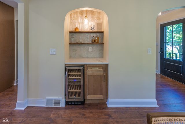 415 E 45th Street, Indianapolis, IN 46205