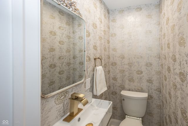 415 E 45th Street, Indianapolis, IN 46205