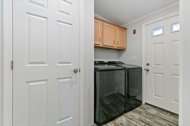 53 Hagop Road, Salem, NH 03079