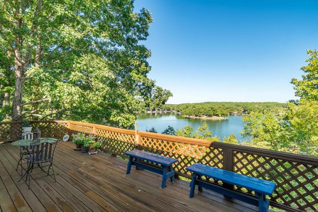 12 Narvaez Way, Hot Springs Village, AR 71909