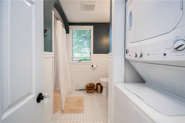 17 Rosedale Court, Middletown, RI 02842