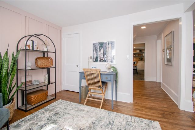 17 Rosedale Court, Middletown, RI 02842