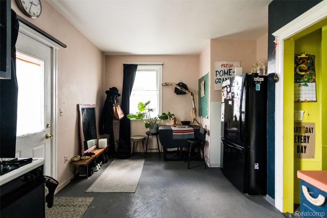 708 W Euclid Street, Detroit, MI 48202