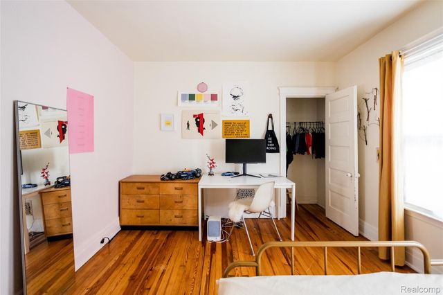 708 W Euclid Street, Detroit, MI 48202