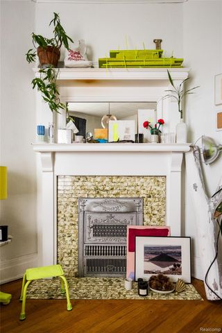 708 W Euclid Street, Detroit, MI 48202