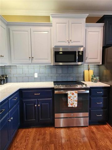 19367 Tomahawk Lane, St Joseph, MO 64505