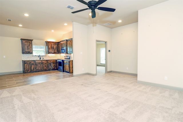 6312 Nobu Place, Godley, TX 76044