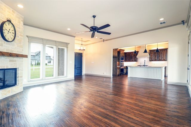 6312 Nobu Place, Godley, TX 76044