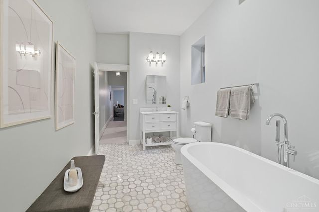 2241 Loth Street, Cincinnati, OH 45219