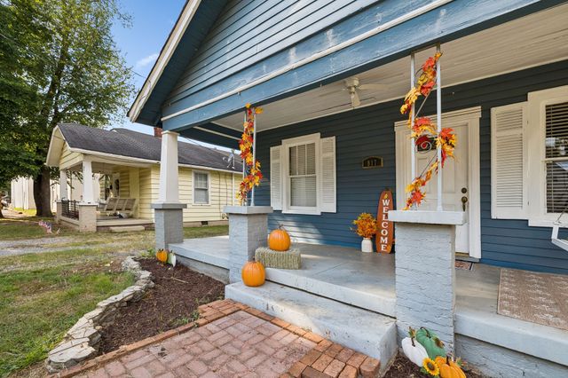 817 E Vine St, Murfreesboro, TN 37130