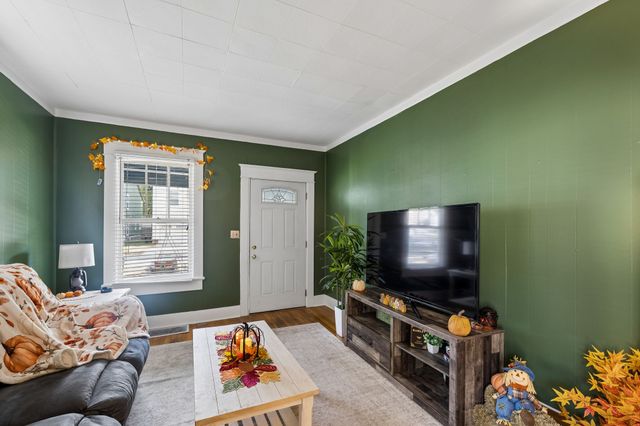 817 E Vine St, Murfreesboro, TN 37130
