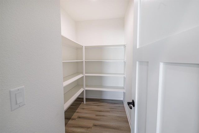 877 Red Hawk Drive, Milton, WI 53563