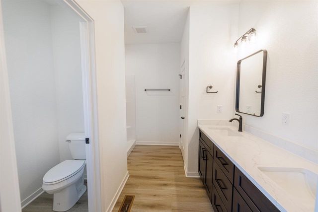 877 Red Hawk Drive, Milton, WI 53563