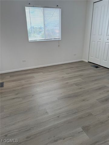 5509 Harbor LN, North Fort Myers, FL 33917